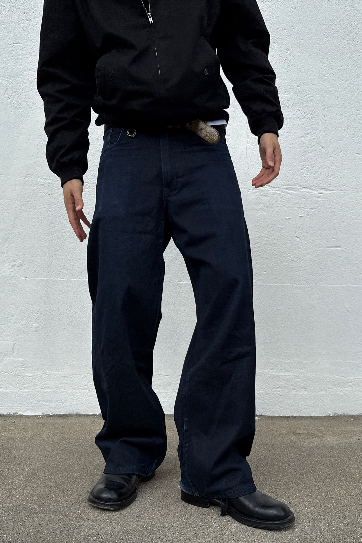 Curved Seam Jeans