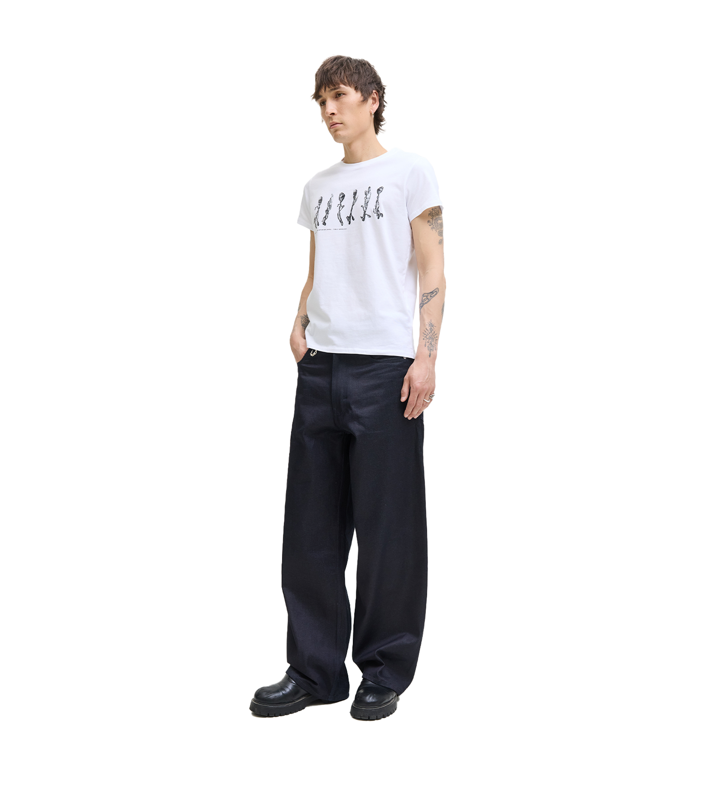 CURVED SEAM JEANS
